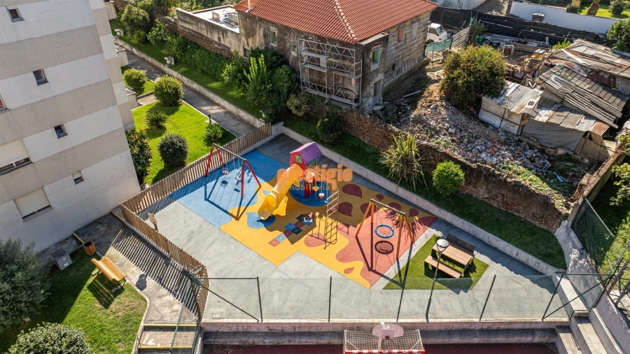 Apartamento T3 para Venda em Nogueira, Fraião e Lamaçães Foto 29