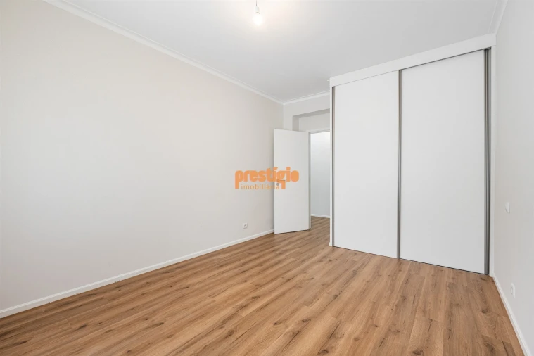 Apartamento T3 para Venda em Nogueira, Fraião e Lamaçães Foto 19