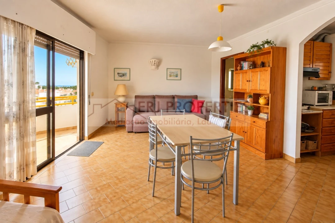 Apartamento para Venda em Altura Foto 4