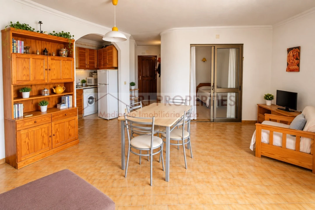 Apartamento para Venda em Altura Foto 6