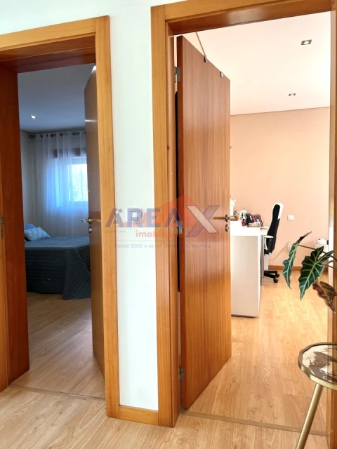 Moradia T4 para Venda em Branca