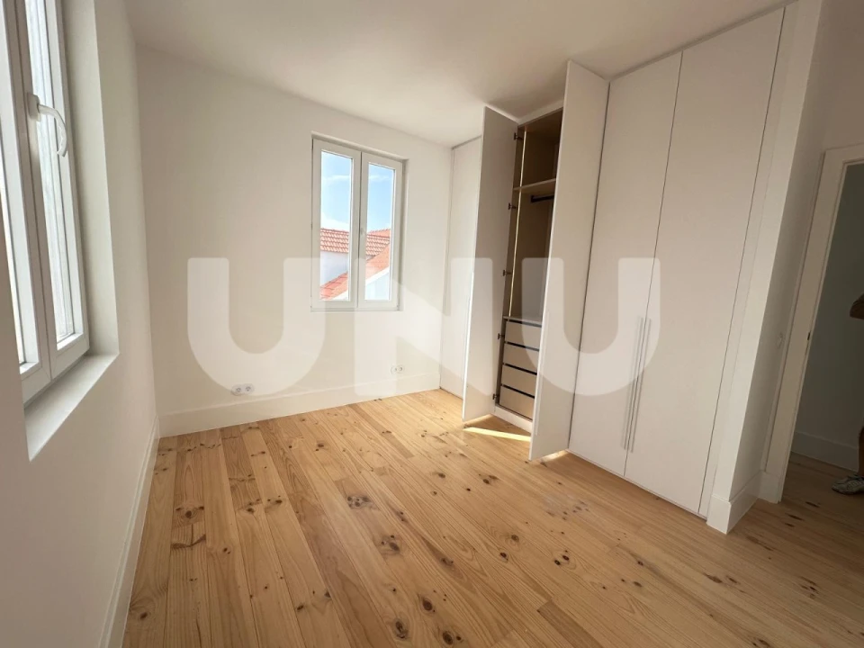 Apartamento T3 para Venda em Algés, Linda-A-Velha e Cruz Quebrada-Dafundo Foto 12