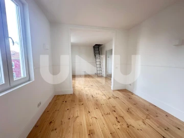 Apartamento T3 para Venda em Algés, Linda-A-Velha e Cruz Quebrada-Dafundo