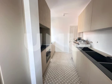 Apartamento T3 para Venda em Algés, Linda-A-Velha e Cruz Quebrada-Dafundo