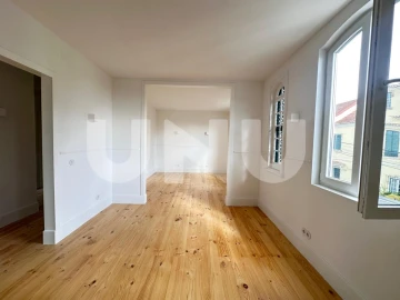 Apartamento T3 para Venda em Algés, Linda-A-Velha e Cruz Quebrada-Dafundo