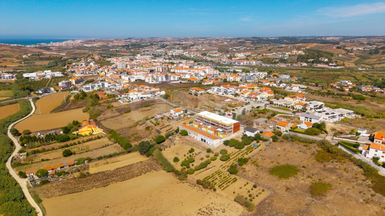 Apartamento T3 para Venda em Lourinhã e Atalaia Foto 22