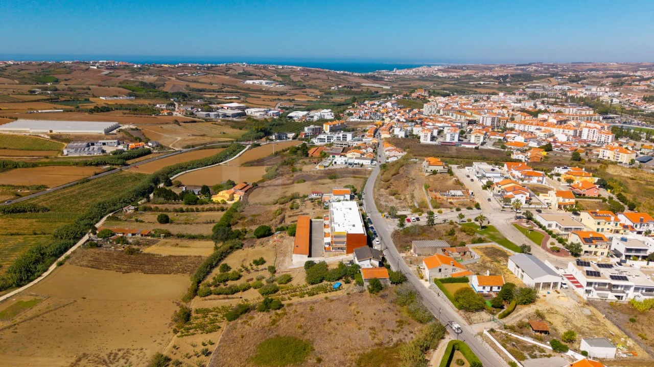 Apartamento T3 para Venda em Lourinhã e Atalaia Foto 24