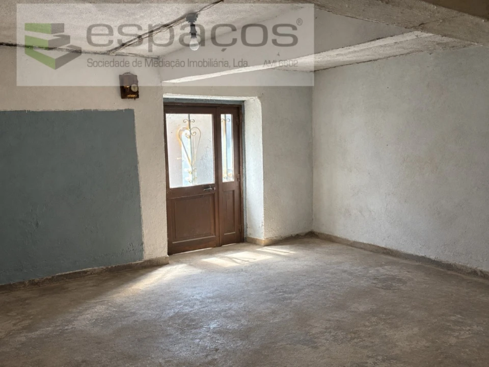 Moradia T4 para Venda em Fundão, Valverde, Donas, A. Joanes, A. Nova Cabo Foto 6