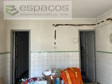 Moradia T4 para Venda em Fundão, Valverde, Donas, A. Joanes, A. Nova Cabo