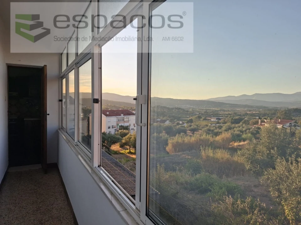 Apartamento para Venda em Fundão, Valverde, Donas, A. Joanes, A. Nova Cabo Foto 1