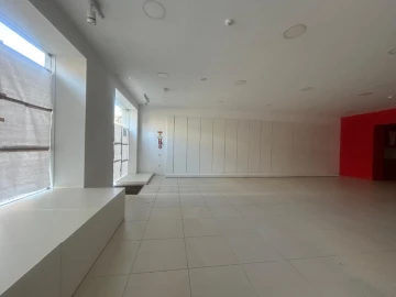 Loja para Arrendamento em Glória e Vera Cruz
