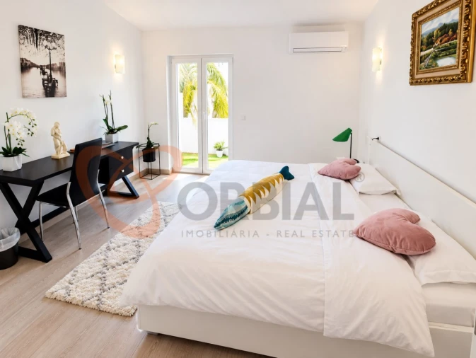 Moradia T2 para Venda em Albufeira e Olhos de Água Foto 6