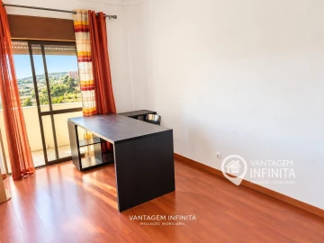 Apartamento T3 para Venda em Almada, Cova da Piedade, Pragal e Cacilhas