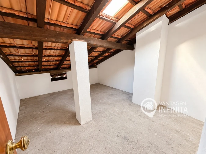Apartamento T3 para Venda em Almada, Cova da Piedade, Pragal e Cacilhas Foto 19