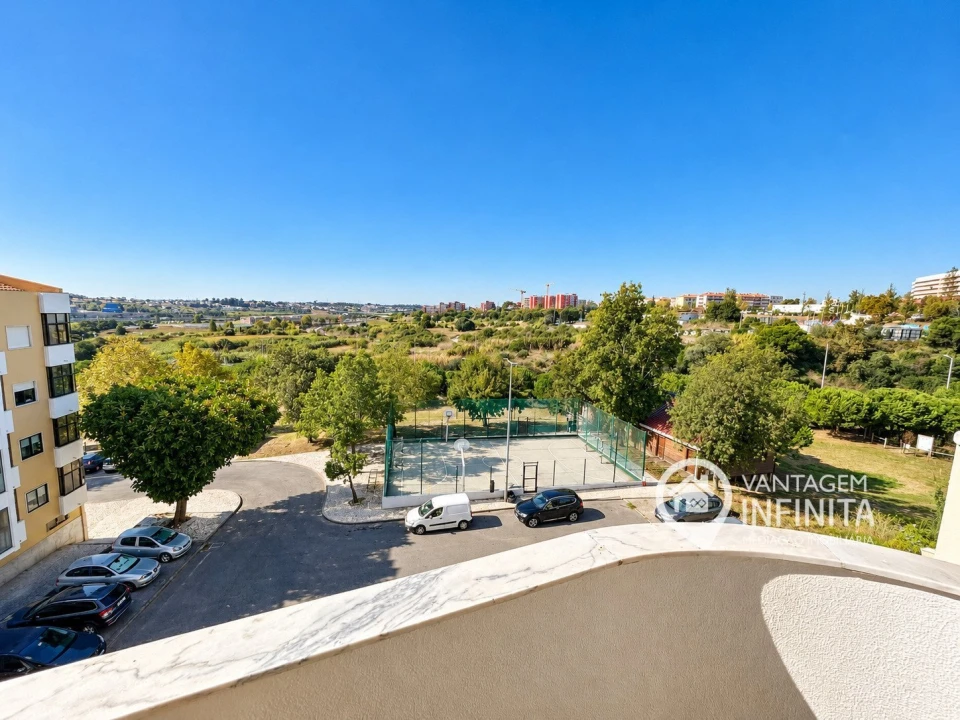 Apartamento T3 para Venda em Almada, Cova da Piedade, Pragal e Cacilhas Foto 17