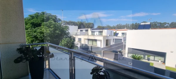 Apartamento T3 para Venda em Touguinha e Touguinhó