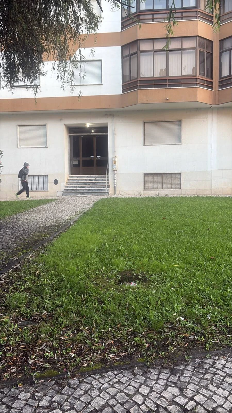 Apartamento T2 para Venda em Agualva e Mira-Sintra Foto 6