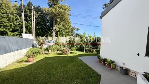 Moradia T3 para Venda em Gaio-Rosário e Sarilhos Pequenos
