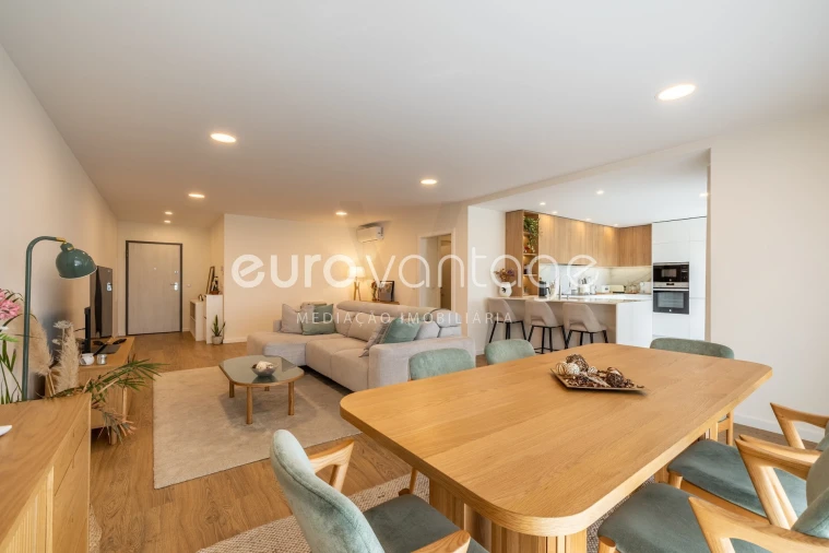 Apartamento T3 para Venda em Leiria, Pousos, Barreira e Cortes Foto 14