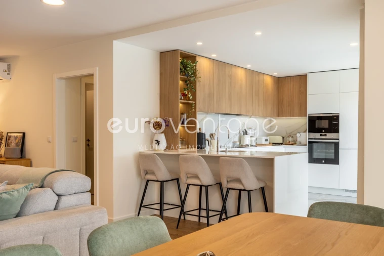 Apartamento T3 para Venda em Leiria, Pousos, Barreira e Cortes Foto 15