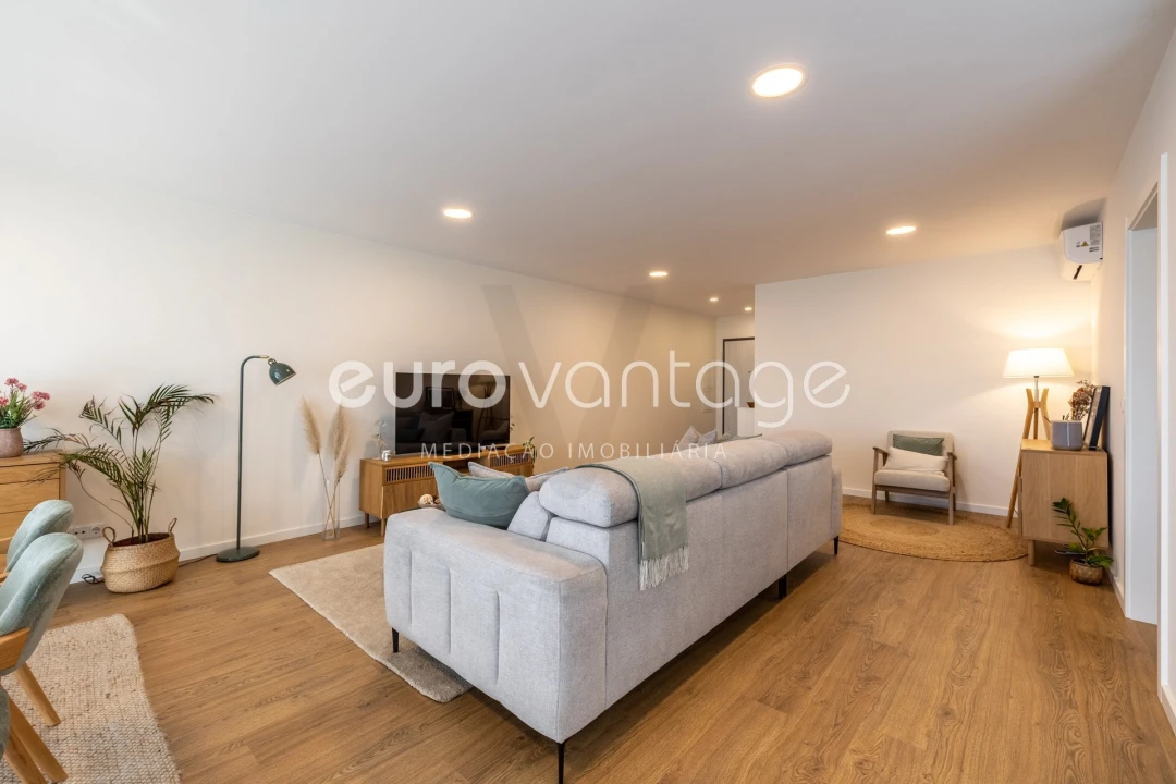 Apartamento T3 para Venda em Leiria, Pousos, Barreira e Cortes Foto 9