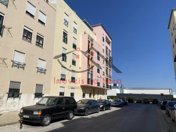 Apartamento T3 para Venda em Quinta do Conde
