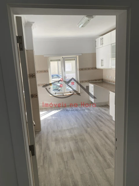 Apartamento T3 para Venda em Quinta do Conde
