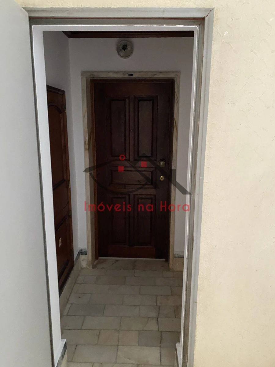 Apartamento T3 para Venda em Quinta do Conde Foto 11