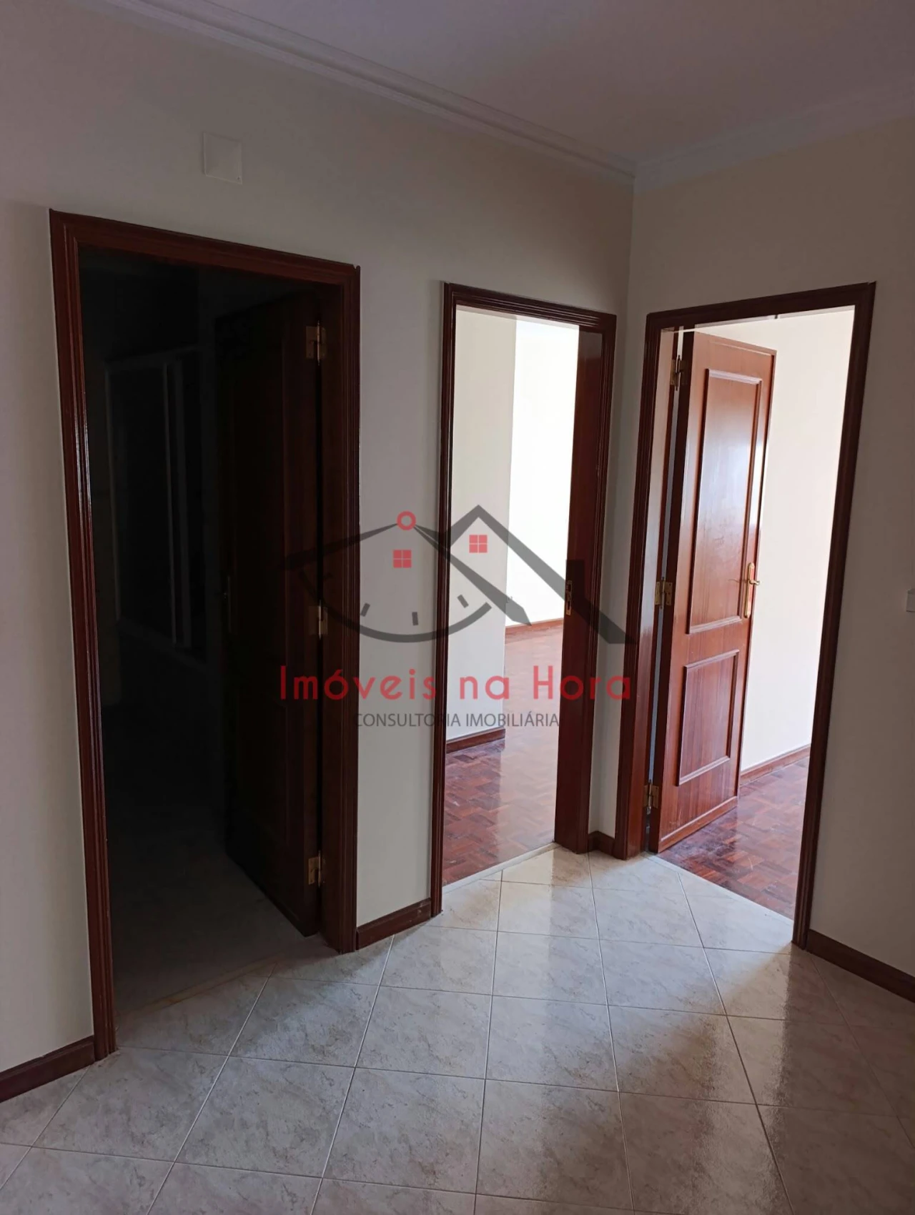 Apartamento T2 para Venda em Algueirão-Mem Martins Foto 15