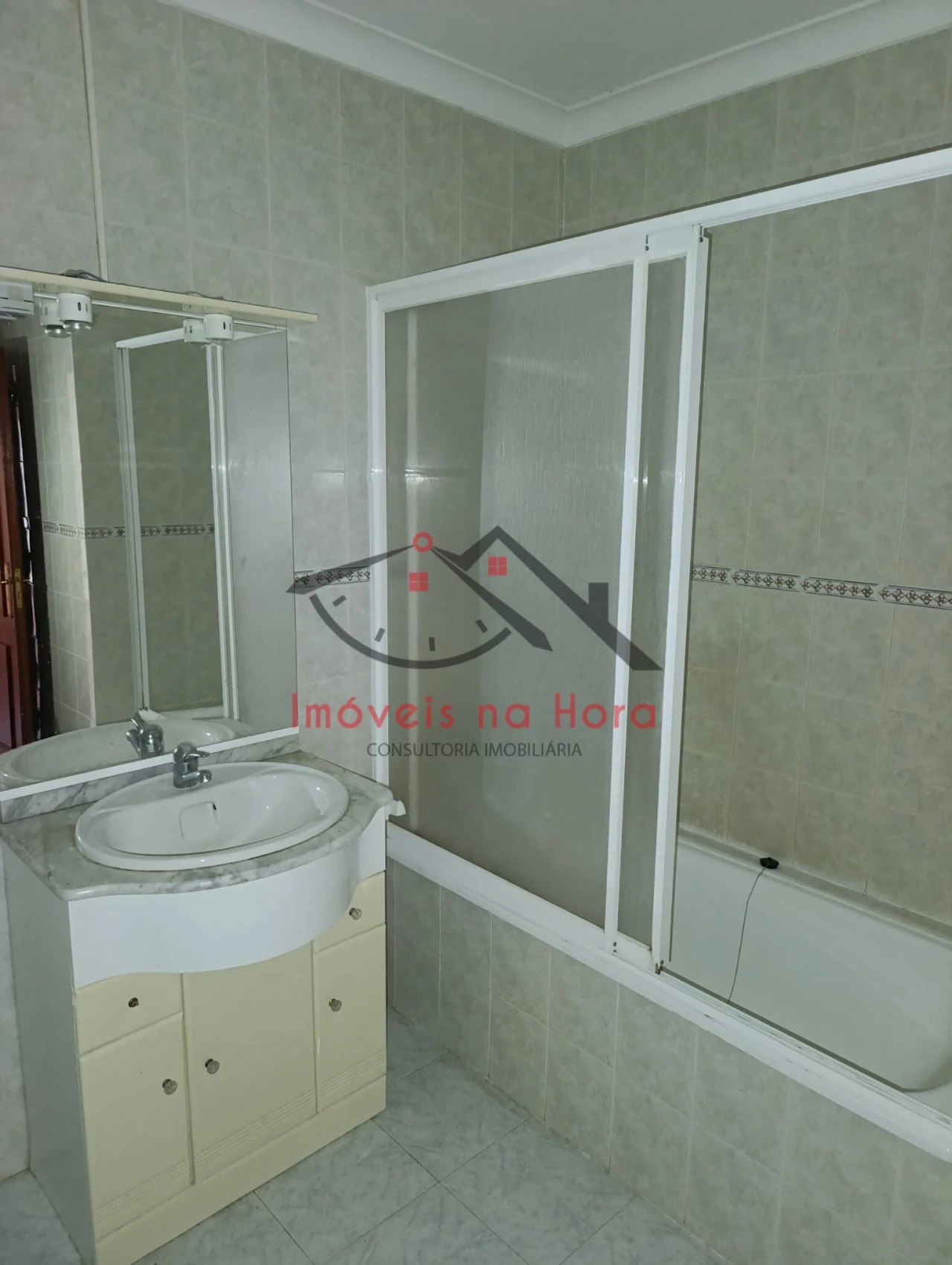 Apartamento T2 para Venda em Algueirão-Mem Martins Foto 6