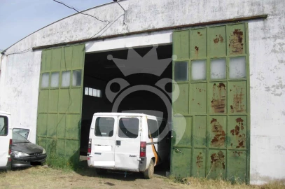 Armazém para Venda em Serpa (Salvador e Santa Maria)