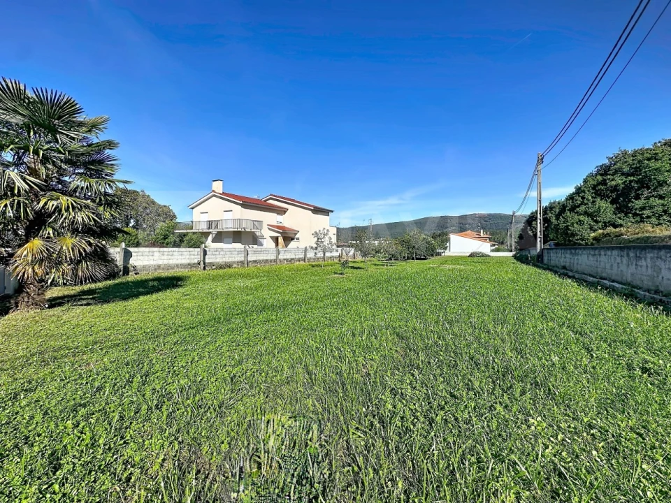 Terreno para Venda em Venade e Azevedo Foto 11