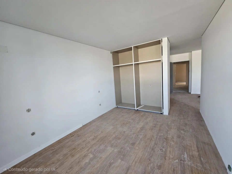 Apartamento T1 para Venda em Meixomil Foto 19