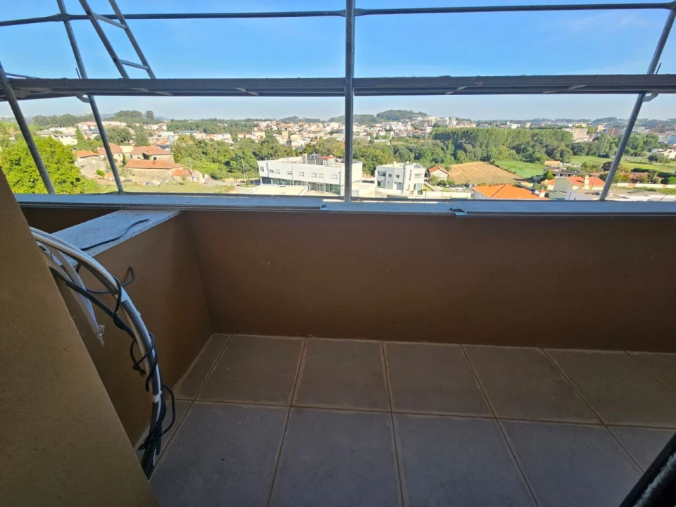 Apartamento T1 para Venda em Meixomil Foto 20