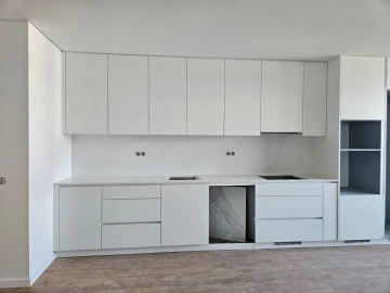 Apartamento T1 para Venda em Meixomil
