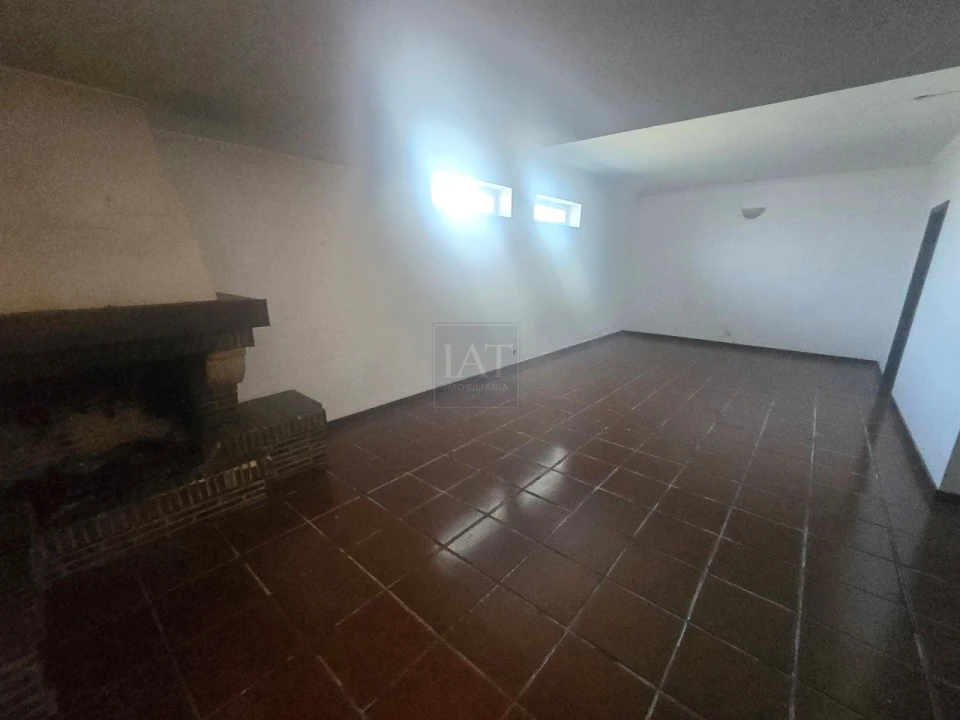 Moradia T3 para Venda em Forjães Foto 17