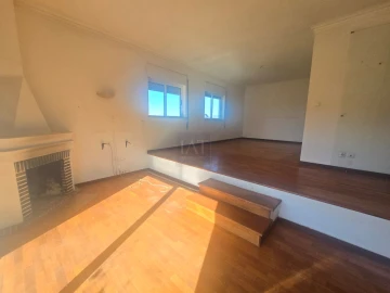 Moradia T3 para Venda em Forjães