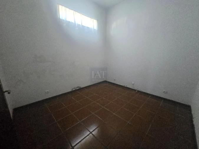 Moradia T3 para Venda em Forjães Foto 18