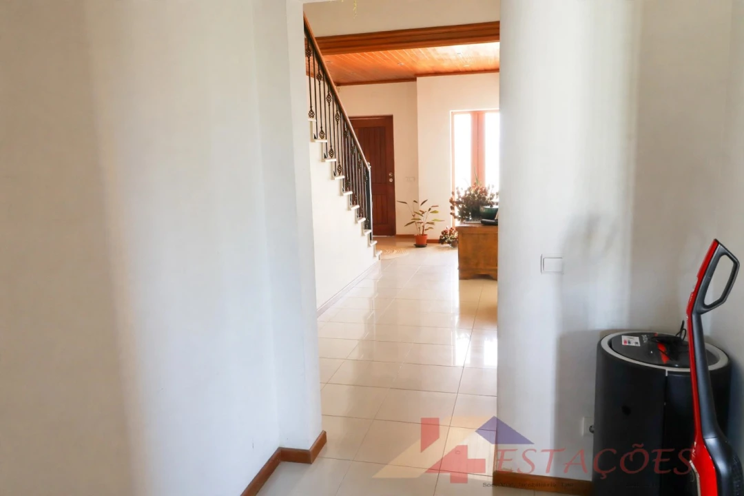 Moradia T4 para Venda em Pombal Foto 16