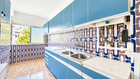 Apartamento T2 para Venda em Odivelas