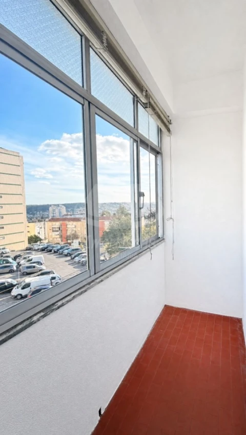 Apartamento T2 para Venda em Odivelas