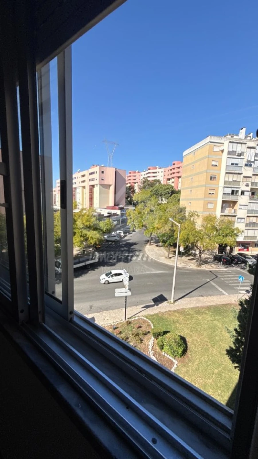 Apartamento T2 para Venda em Odivelas Foto 14