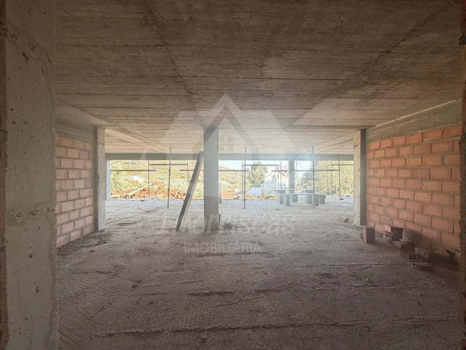 Moradia T3 para Venda em Fanhões Foto 26