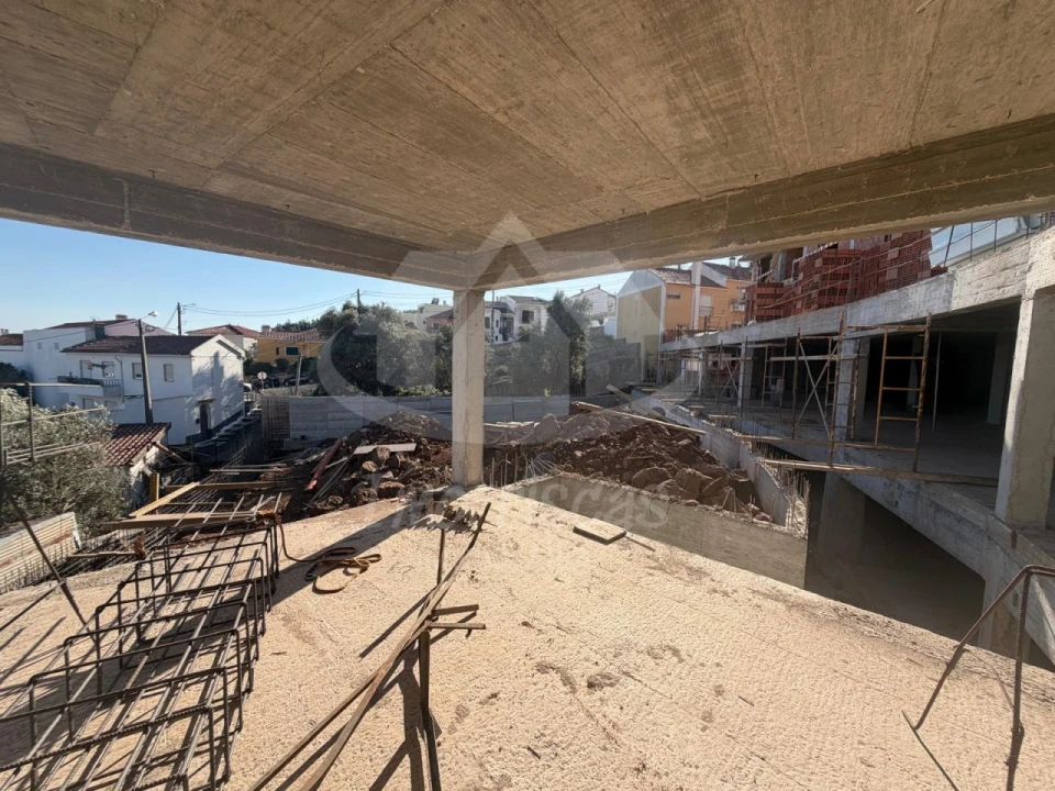 Moradia T3 para Venda em Fanhões Foto 31