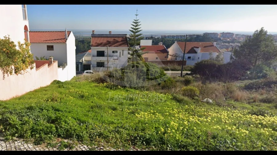 Terreno para Venda em Alverca do Ribatejo e Sobralinho
