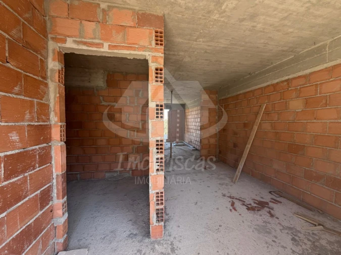 Moradia T2 para Venda em Fanhões Foto 18