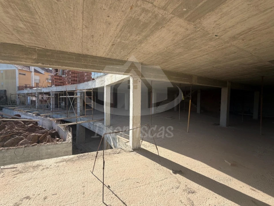 Moradia T3 para Venda em Fanhões Foto 30