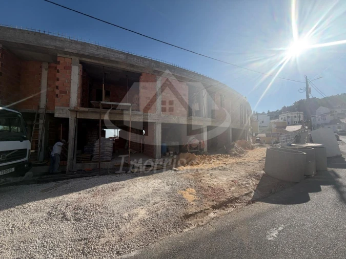 Moradia T3 para Venda em Fanhões Foto 20