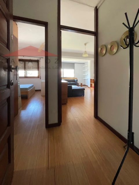Apartamento T1 para Arrendamento em Cedofeita, Santo Ildefonso, Sé, Miragaia, São Nicolau e Vitória