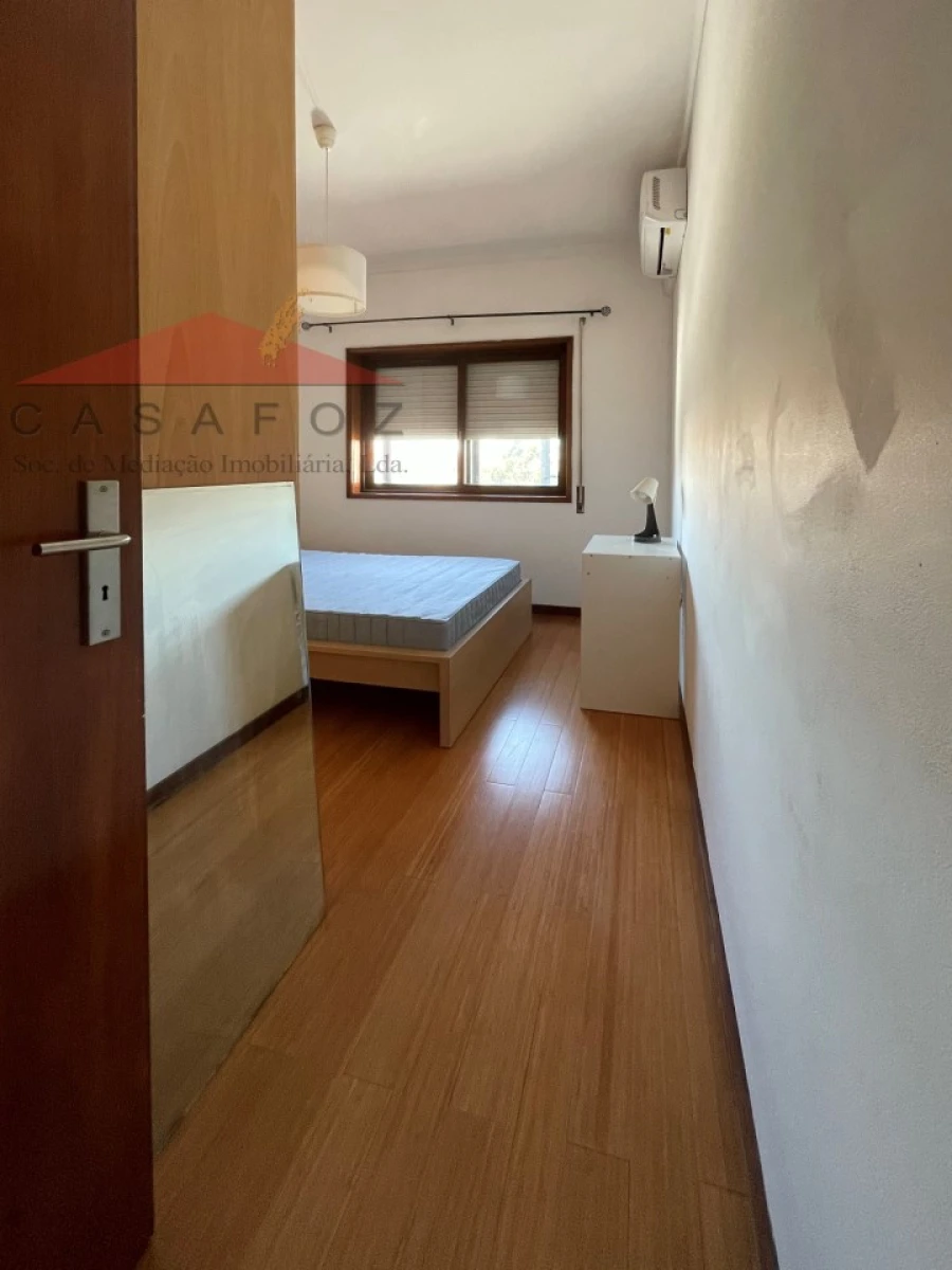 Apartamento T1 para Arrendamento em Cedofeita, Santo Ildefonso, Sé, Miragaia, São Nicolau e Vitória Foto 14